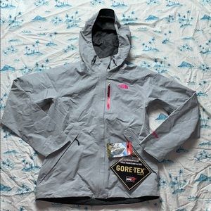The North Face Womens Dryzzle Jacket Gray GORE TEX